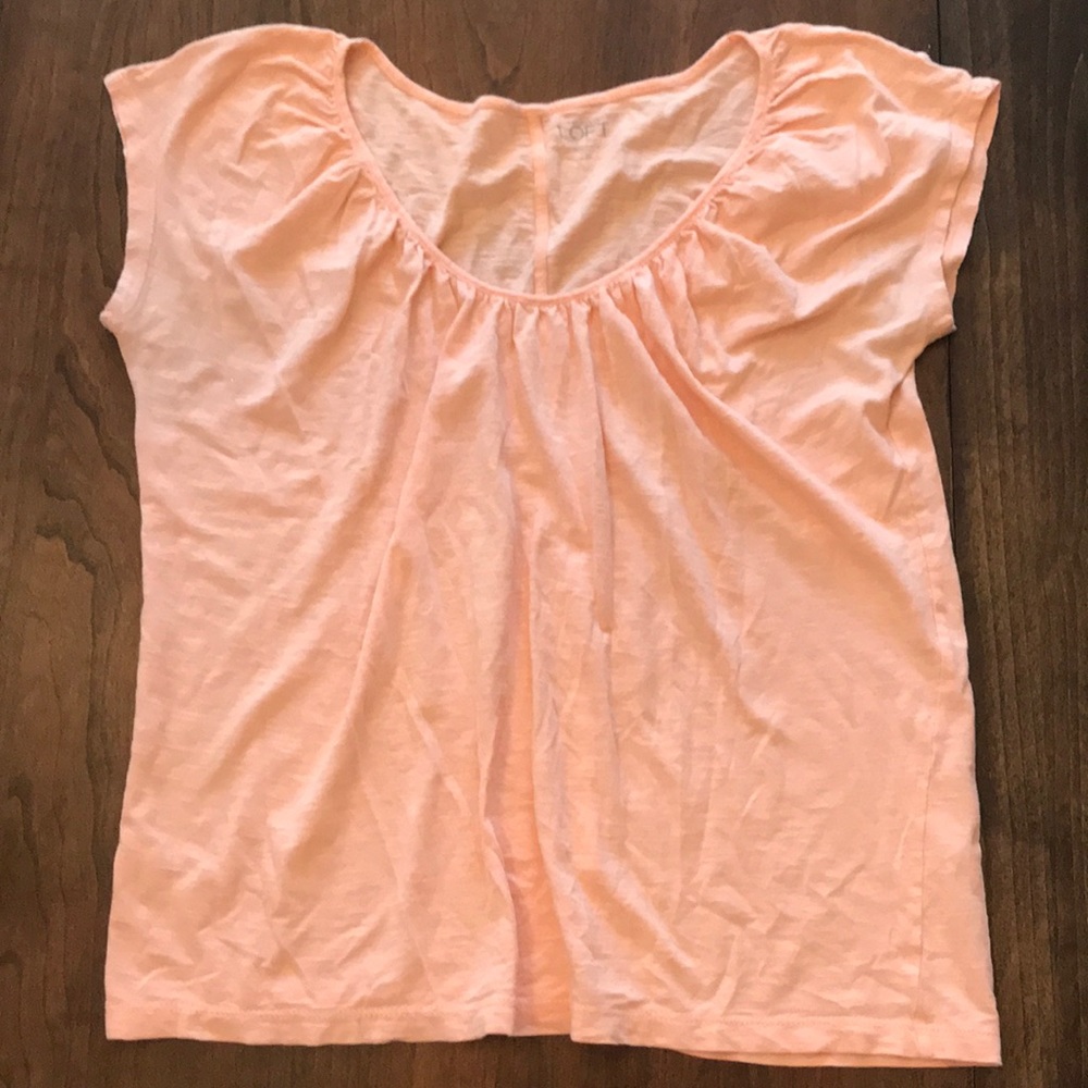 ⭐️ 3/$15: Loft Flowy Top